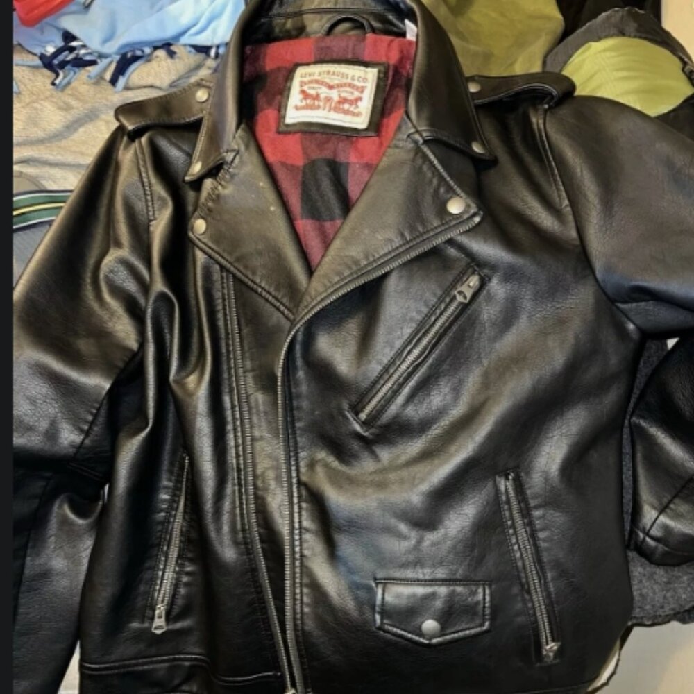 Levis Leather Motorcycle Jacket, Medium